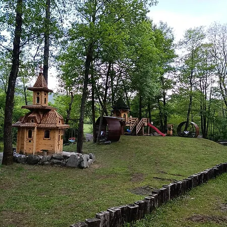 Dedin Nyaraló Mokra Gora